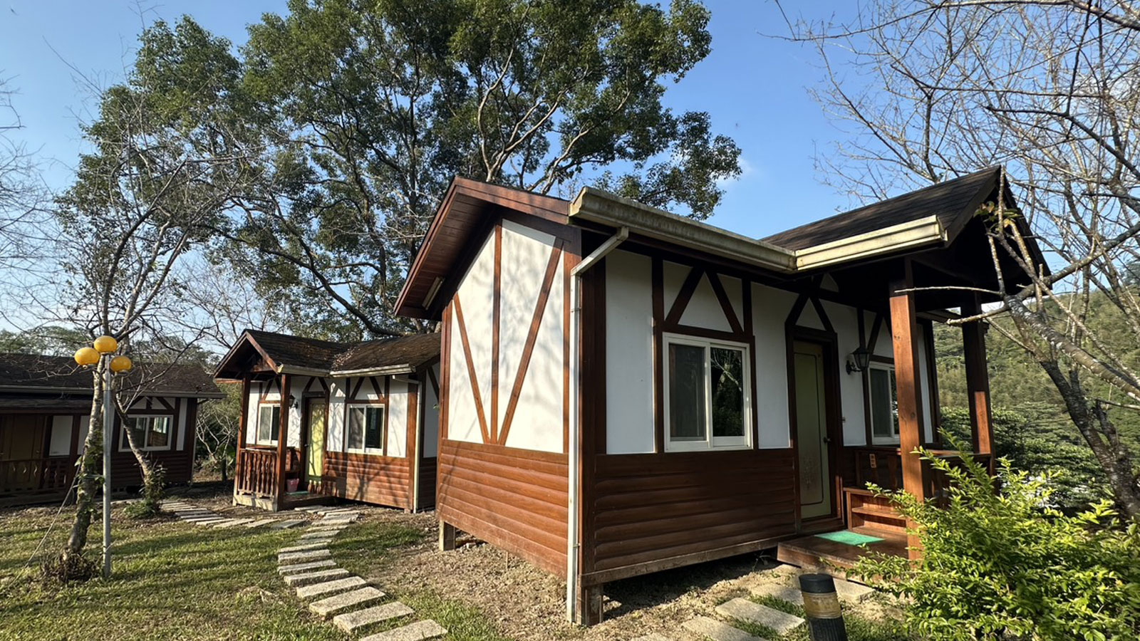 翠谷山莊 | 溪頭包棟 封面